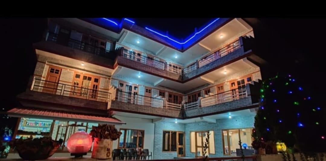 The White House Hotel Kasol Luaran gambar